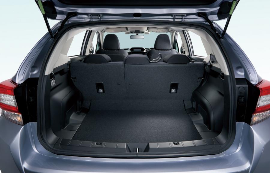 Багажник Subaru Impreza Sport 2016 года  (JP) (фото 17 из 22)